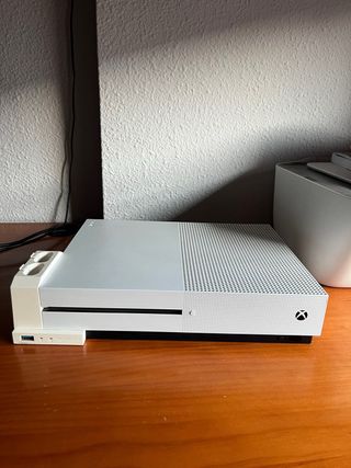 Xbox One S Blanca