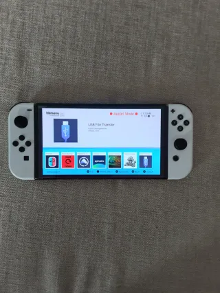 Nintendo Switch OLED +20 juegos