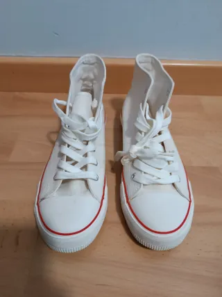 Zapatillas altas blancas