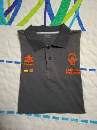 Polo Valencia Basquet