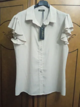 Blusa beige JAIME mangas volantes