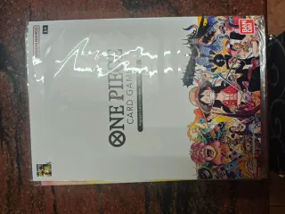 Álbum One Piece TCG Premium Card Collection