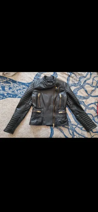 Chaqueta de cuero Mango negra