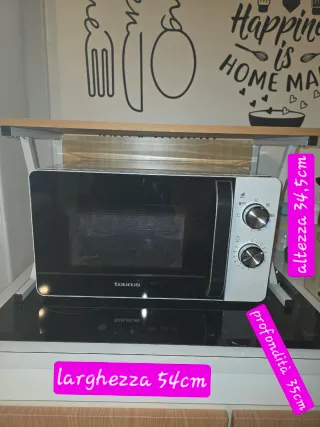 Scaffale cucina bianco e legno