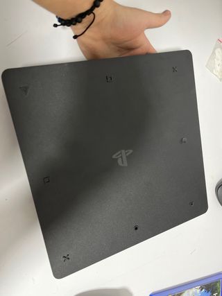 PS4 Slim 1TB + Mando + Horizon Zero Dawn