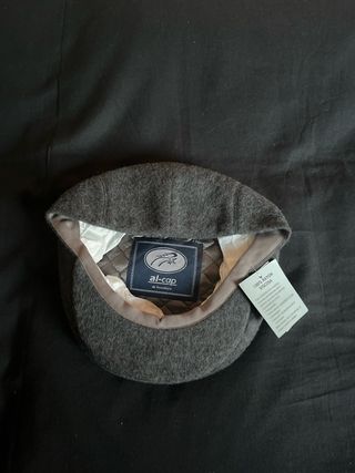 Gorra AL CAP gris