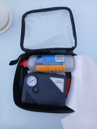 Kit antipinchazos coche Fercomtec