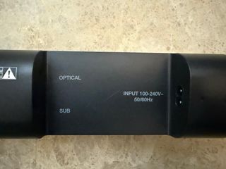 Creative Stage V2 Barra de Sonido 2.1 Negra