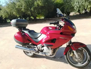 Moto Honda Deauville