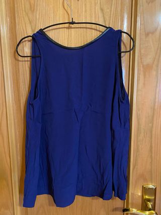 2 Blusas Azul y rosa Talla S