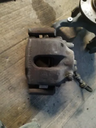 Despiece BMW E46: Amortiguador, Mangueta, Brazo