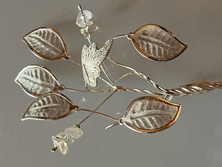 Coppia di spille decorative