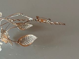 Coppia di spille decorative