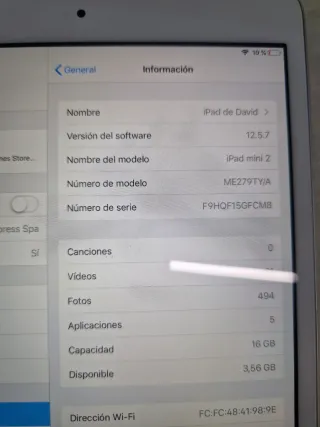 Apple iPad mini 2 Argento/Bianco