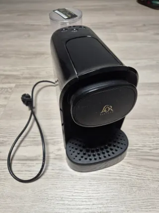 Cafetera LOR Barista Philips Negra