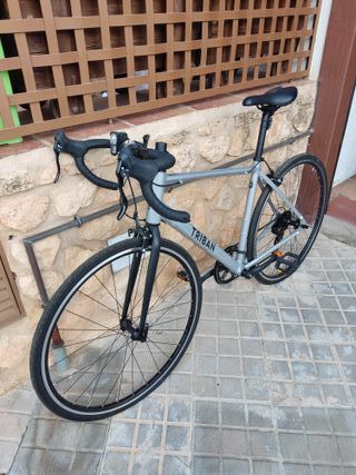 Bicicleta Triban RC 100 Decathlon Monoplato Gris