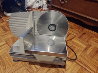 Cortadora de jamón seminueva
