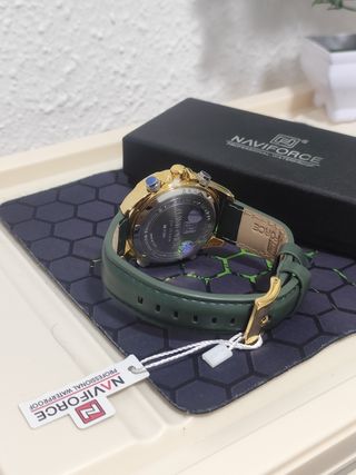 Reloj Naviforce Dorado y Verde Hombre