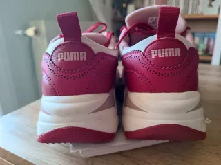 Puma x Charlotte Olympia Zapatillas color granate