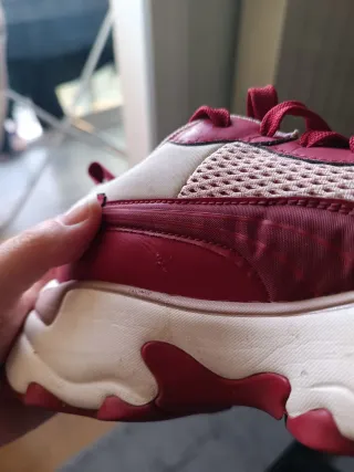 Puma x Charlotte Olympia Zapatillas color granate