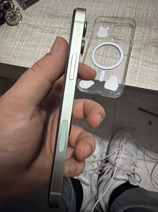 iPhone 12 64GB buen estado