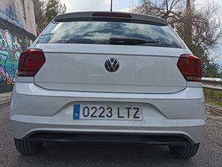 Volkswagen Polo 2021   95CV