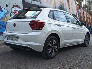 Volkswagen Polo 2021   95CV