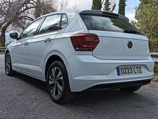 Volkswagen Polo 2021   95CV