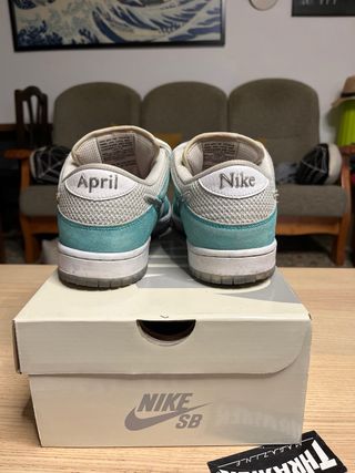 Nike Dunk SB Low Pro April