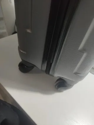 Maleta de viaje gris 50x 33