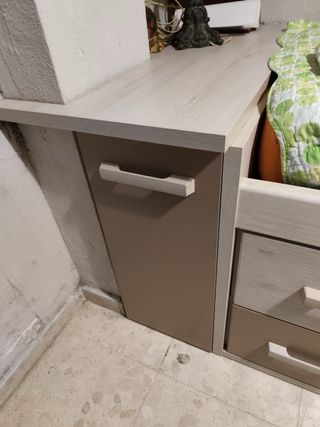 Cama infantil con cajones
