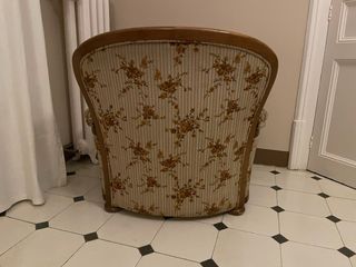 Butaca orejera vintage floral