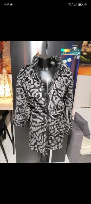 Cappotto pelliccia sintetica nero/argento, caldo