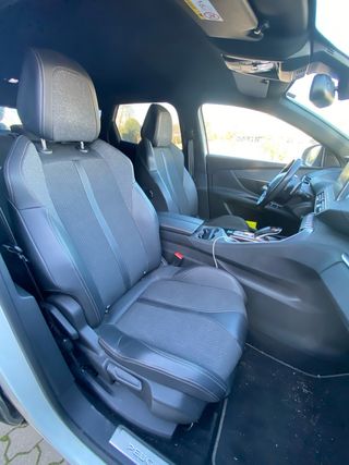 Peugeot 3008 2019 GTLINE 130cv