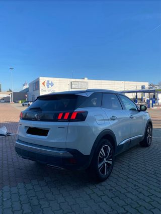 Peugeot 3008 2019 GTLINE 130cv