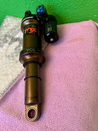 Amortiguador FOX DPX2 Factory Kashima