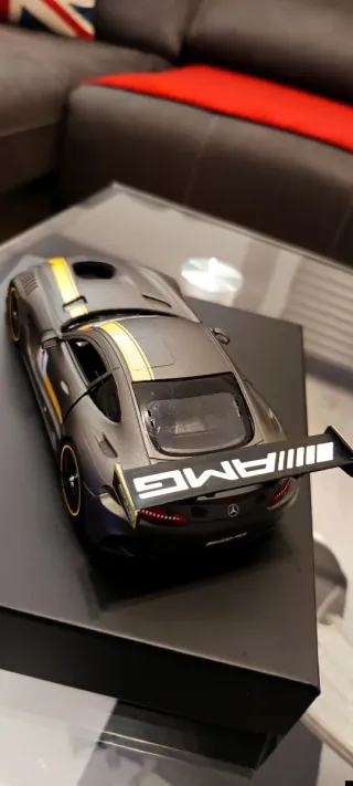 Mercedes AMG GT3 1:24