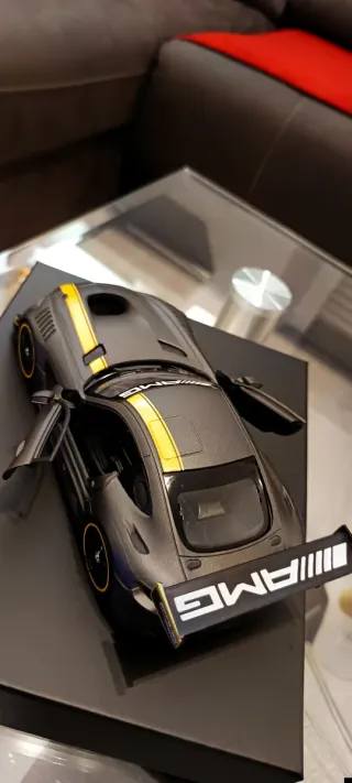 Mercedes AMG GT3 1:24