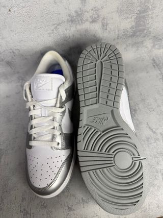 Nike Dunk Low Metallic Silver Nuevas