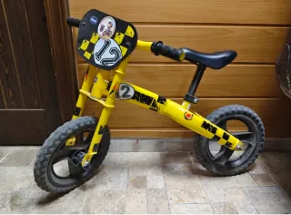 Bicicleta sin pedales CHICCO 12