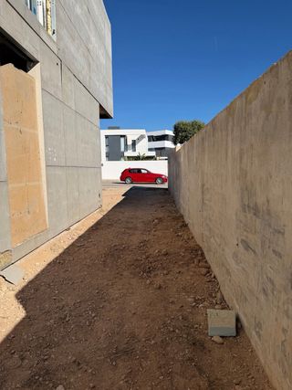 Compactación de terrenos y suelos.