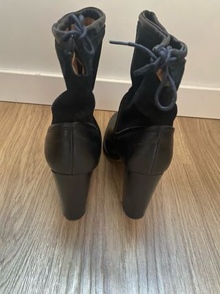 Botines Hobbs Piel Tacón Negro Talla 38