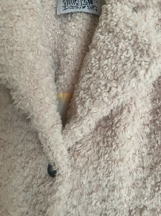 Abrigo rizo Bimba y Lola blanco roto