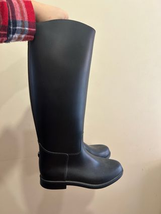 Botas de agua negras altas