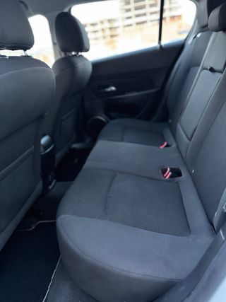 Chevrolet Cruze 2013