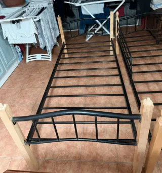 Litera madera y forja negra