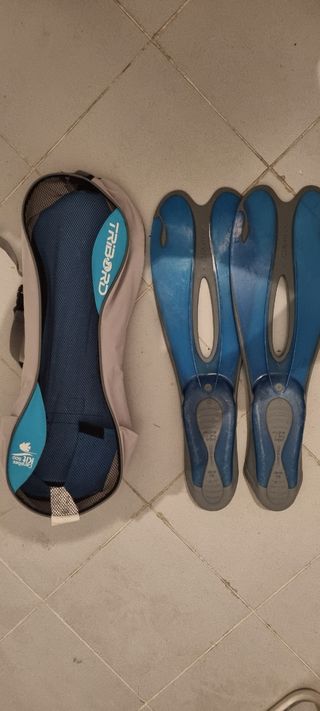 Aletas de buceo.