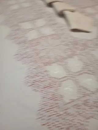 Mantelería Lagartera bordada  y deshilada artesana