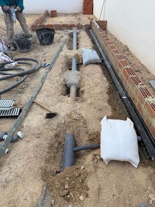 Compactación de suelos y terrenos.