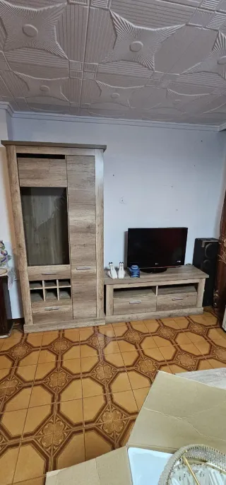 Mueble salón+mesa+sillón
